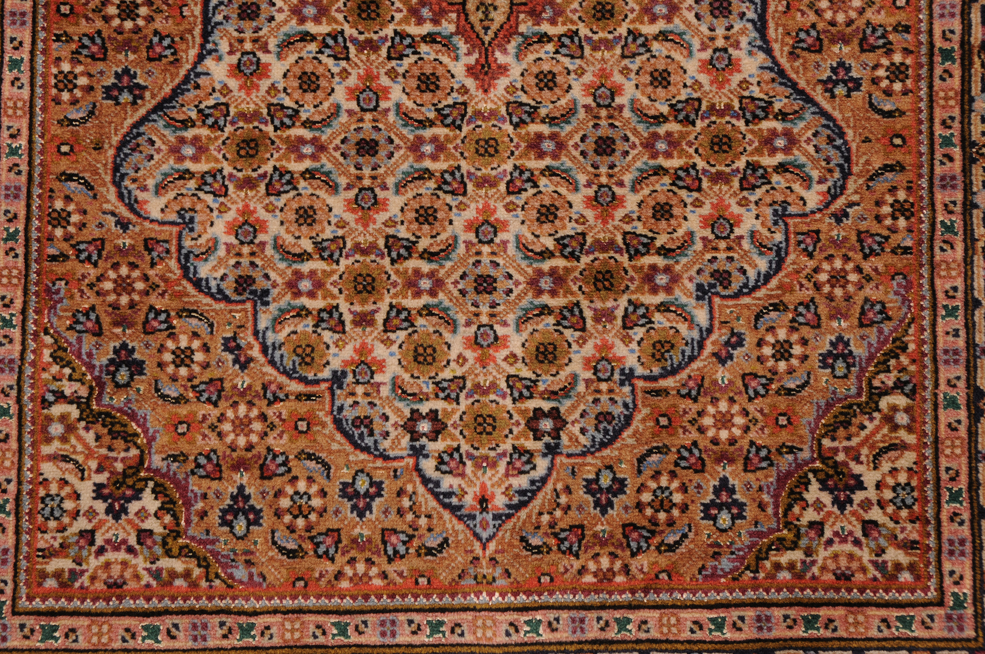 2’7″ x 18′ Tabriz Persian Runner Rug - Image 6