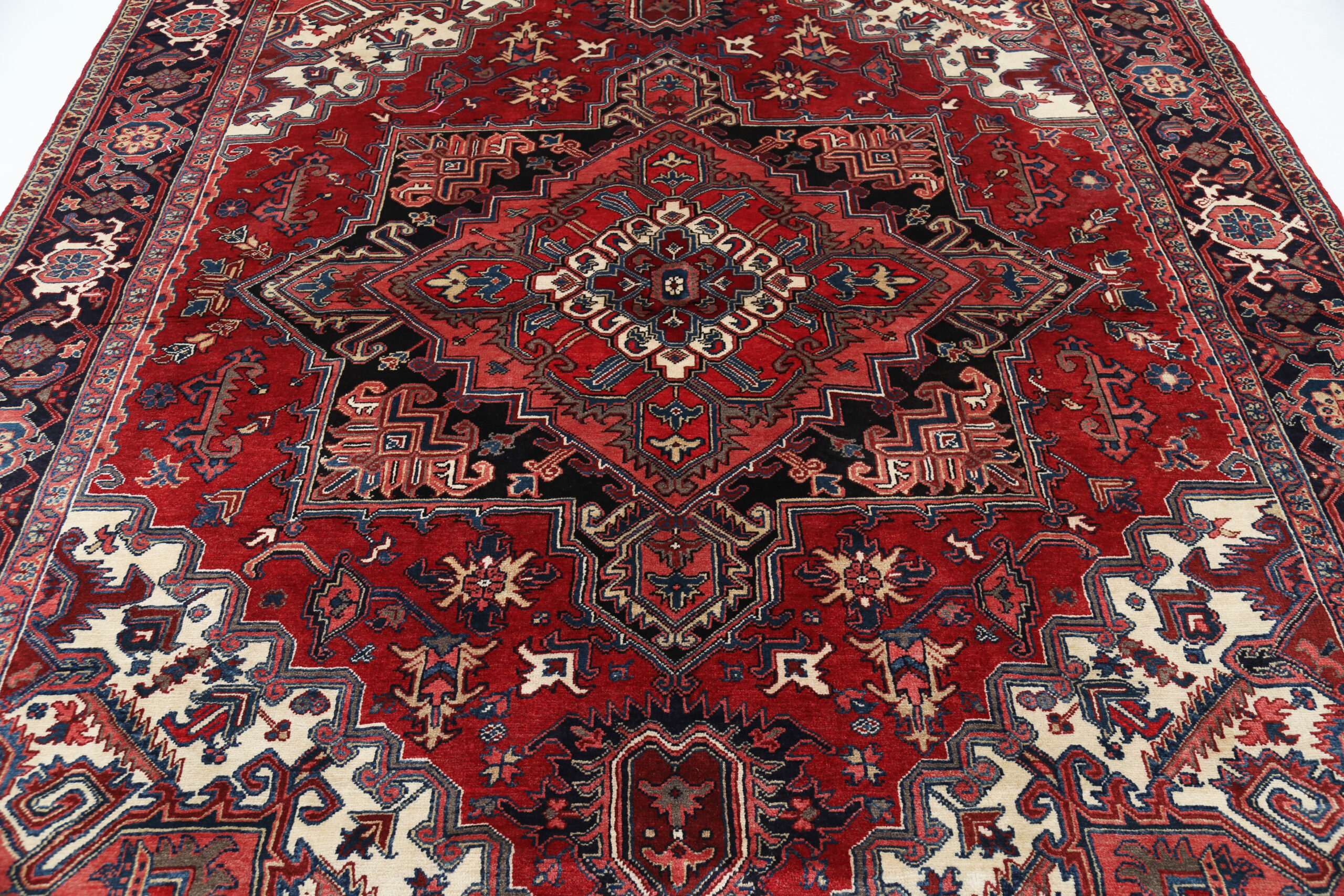 8’3″ x 11’4″ Heriz Authentic Persian Rug - Image 6