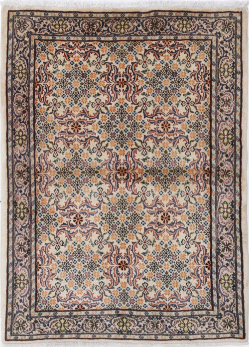3’5″ x 4’10” Sarouk   Authentic Persian Rug