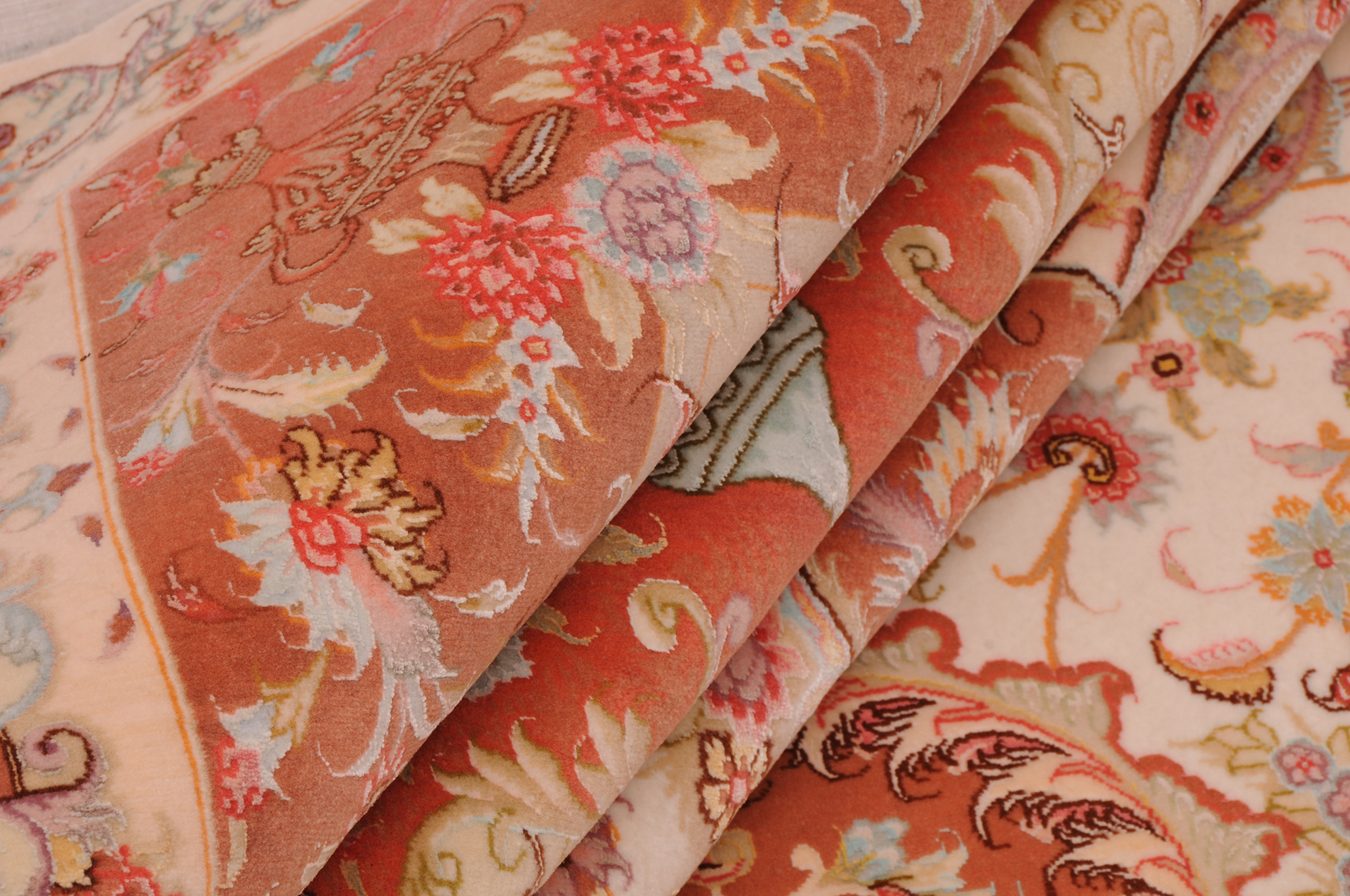 6’6″ x 10’6″ Tabriz Authentic Persian Rug - Image 11